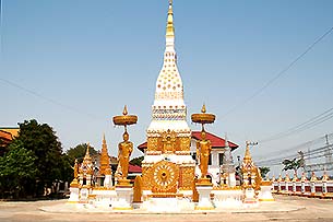 Nakhon Phanom - Click for large image !