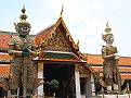 Wat Phra Keo  -  Click for large image !