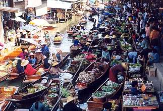 swimming markets of Dammnoen Saduak