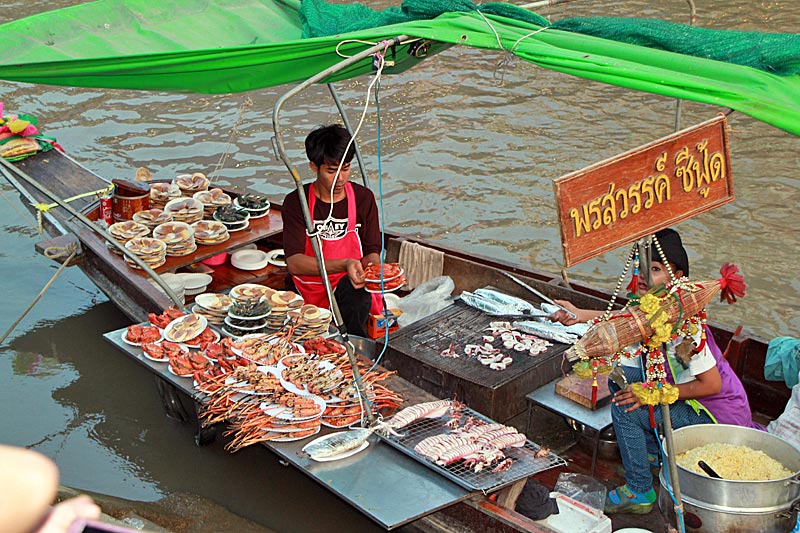 Amphawa Schwimmender Markt