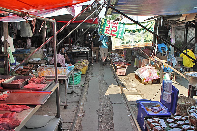 Mae Klong Railway Market