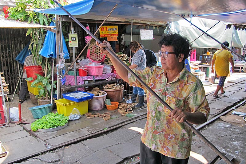 Mae Klong Railway Market