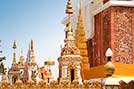 Wat That Phanom  -  Click for large image !