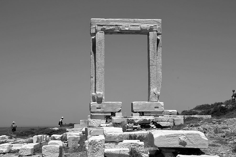 Naxos  2014