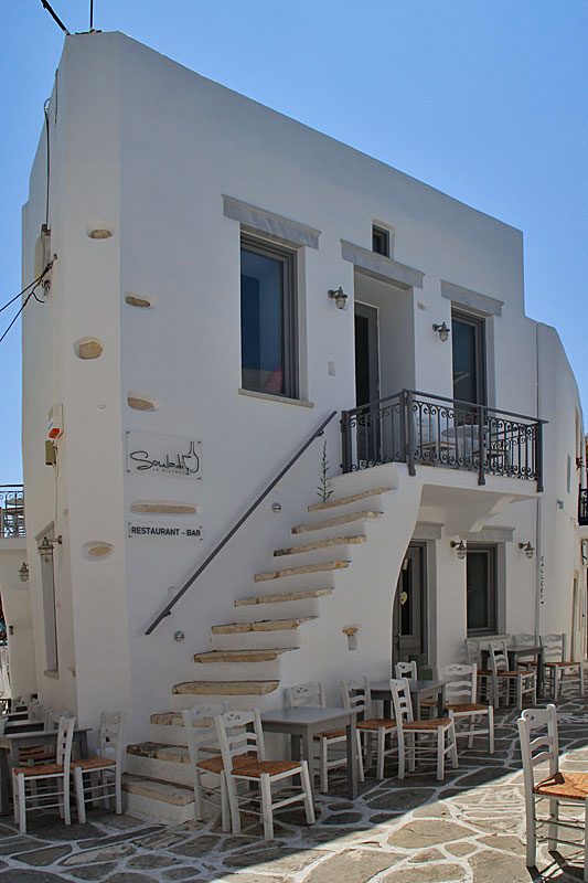 Paros