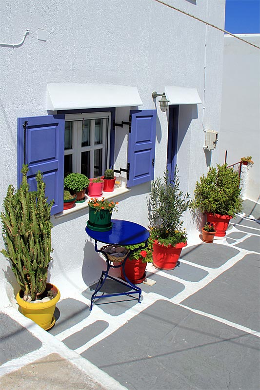 Paros