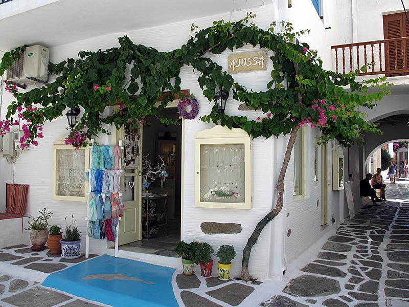 Paros